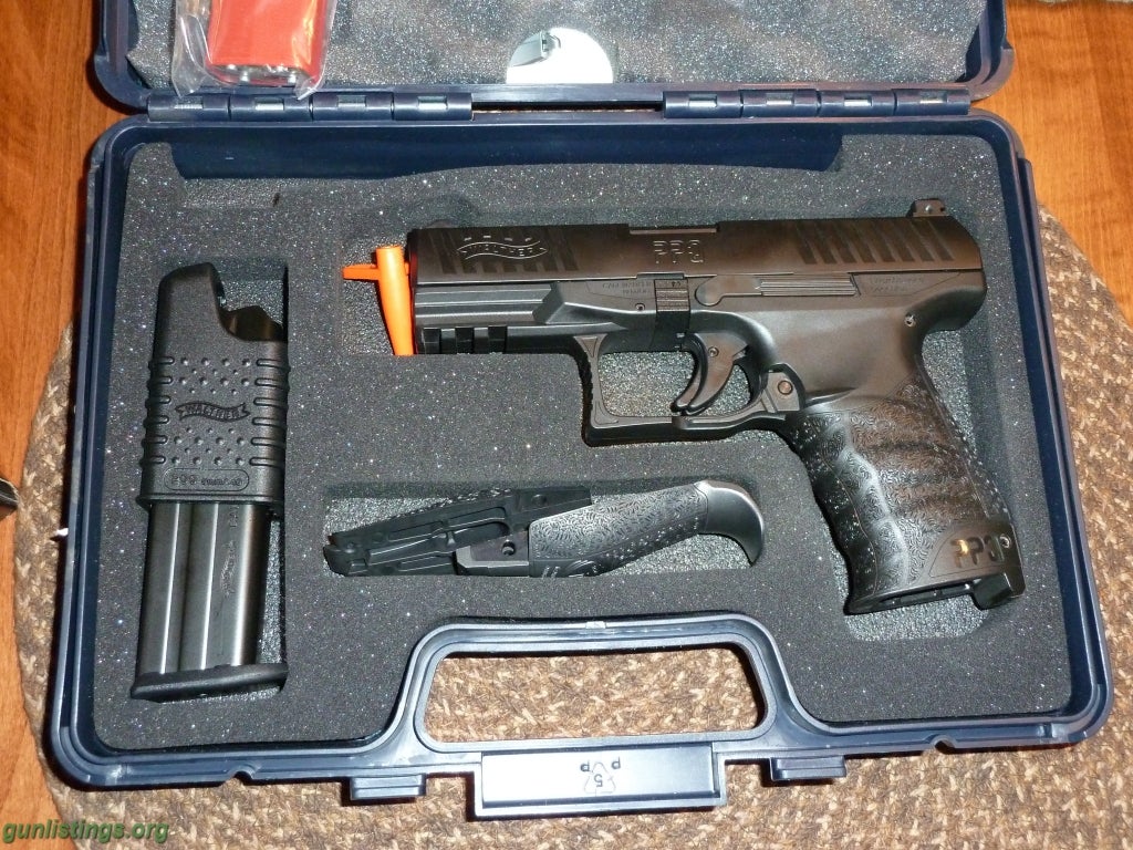 Pistols Walther PPQ 9mm + Ammo