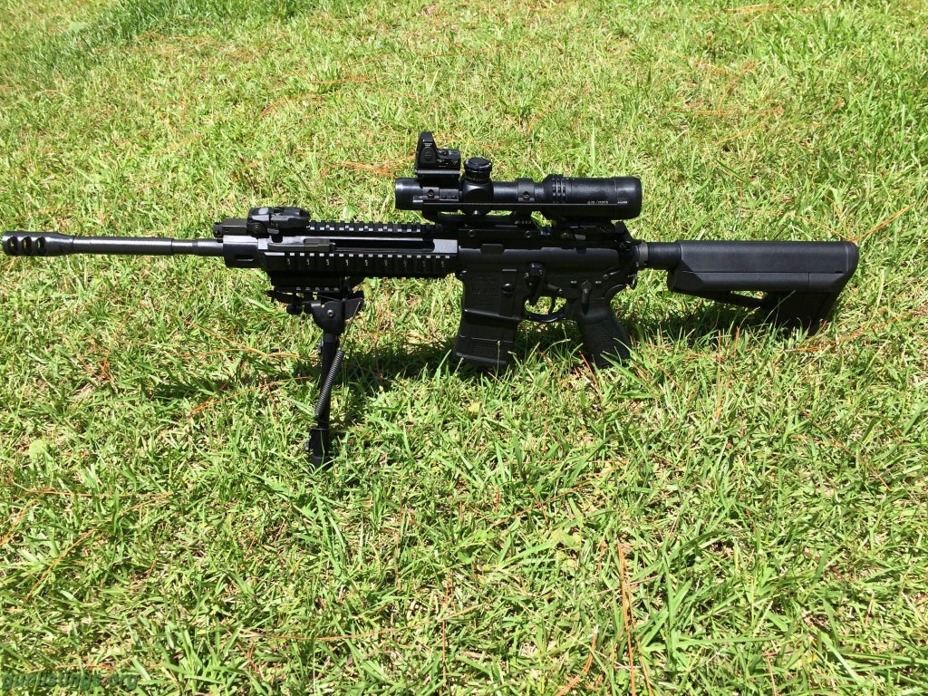 Rifles AR-15 Plus Lots Of Extras