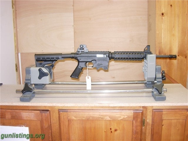 Rifles MOSSBERG 715T 16
