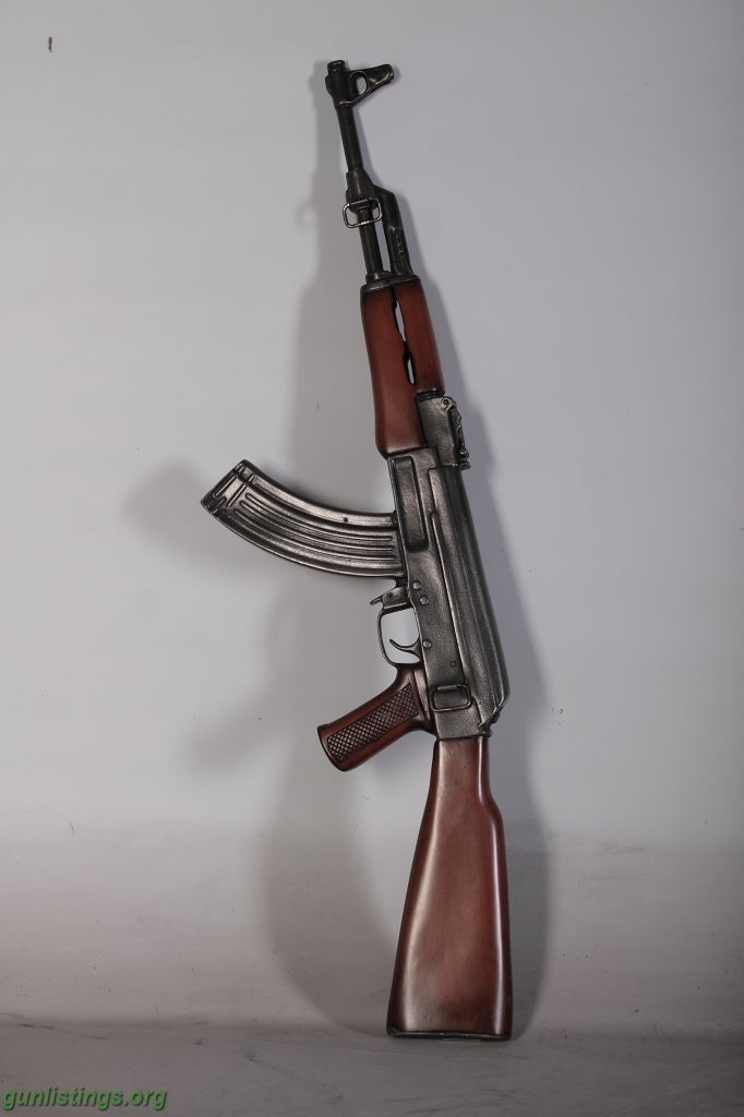 Collectibles AK47 Resin Replica