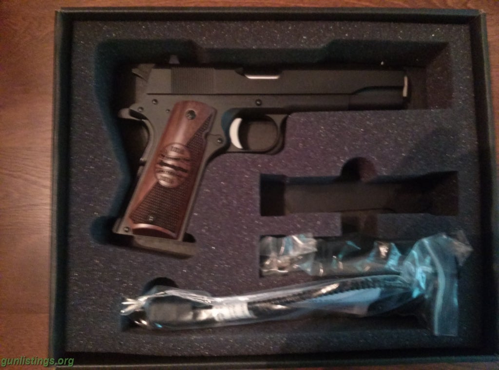 Pistols 200th Anniversary Remington 1911 R1