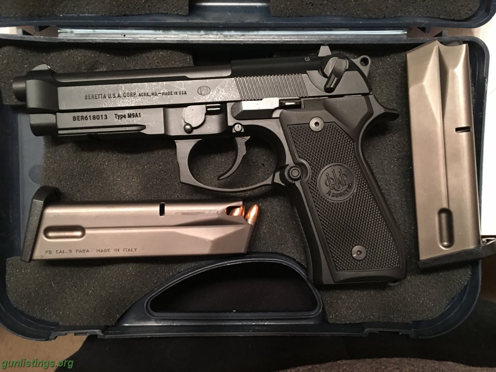 Pistols Beretta 92FS 9MM