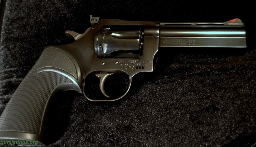 Pistols Dan Wesson .357 Mag 15-2 VH  * Reduced-Again!