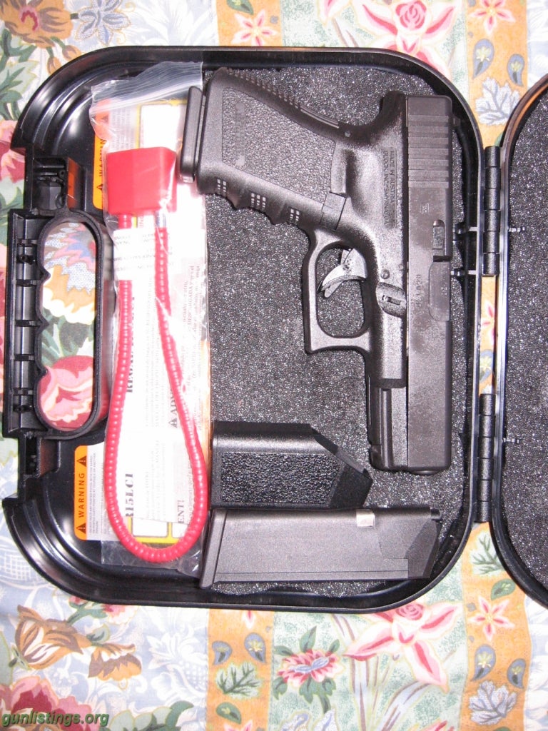 Pistols Glock 19 Gen III