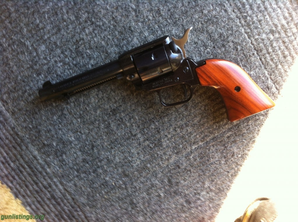 Pistols Heritage Rough Rider 22 LR Revolver