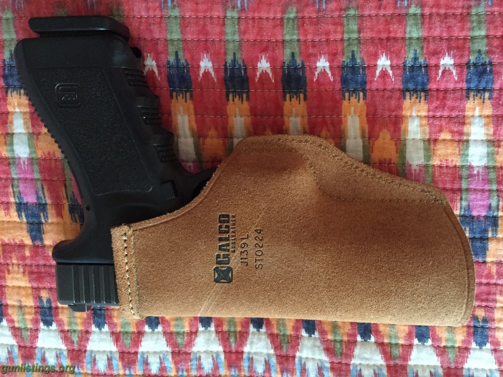 Pistols Law Enforcement Used Glock 22 And Holster
