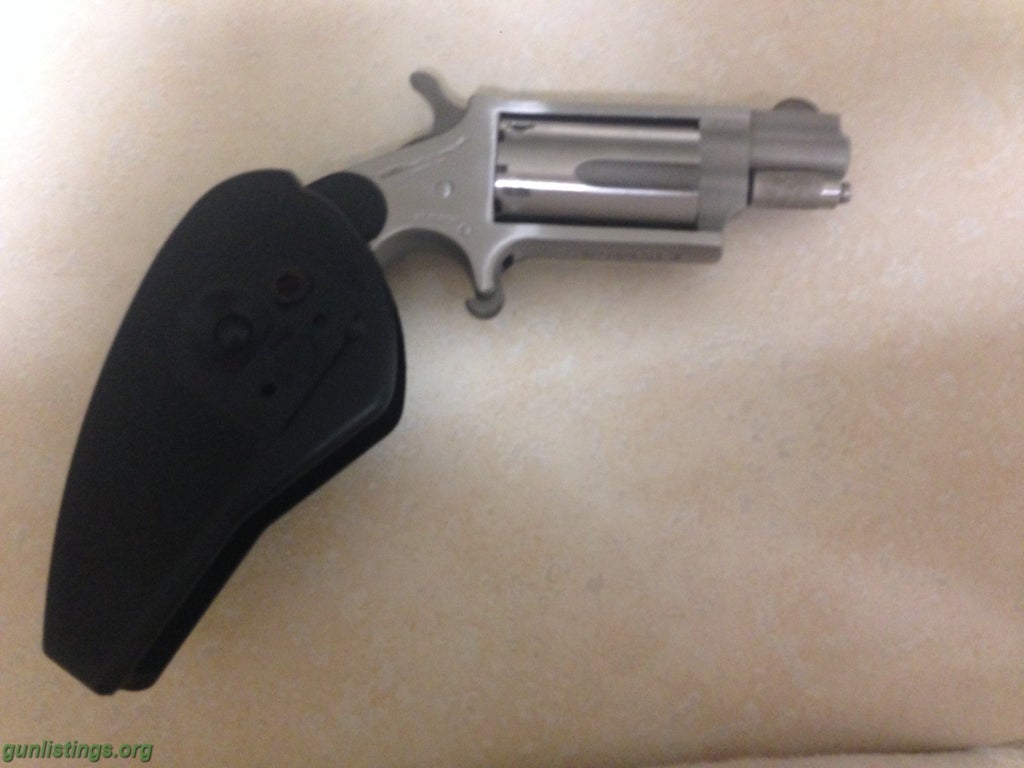 Pistols NAA .22 Mag Holster Grip Revolver