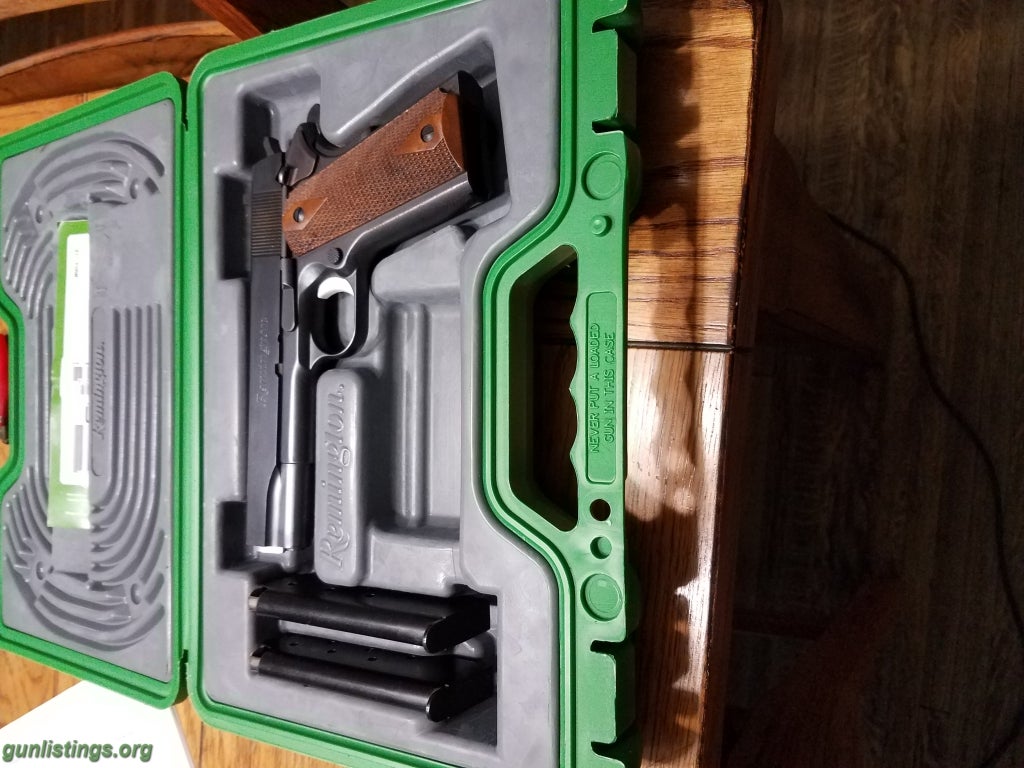 Pistols Remington 1911-R1