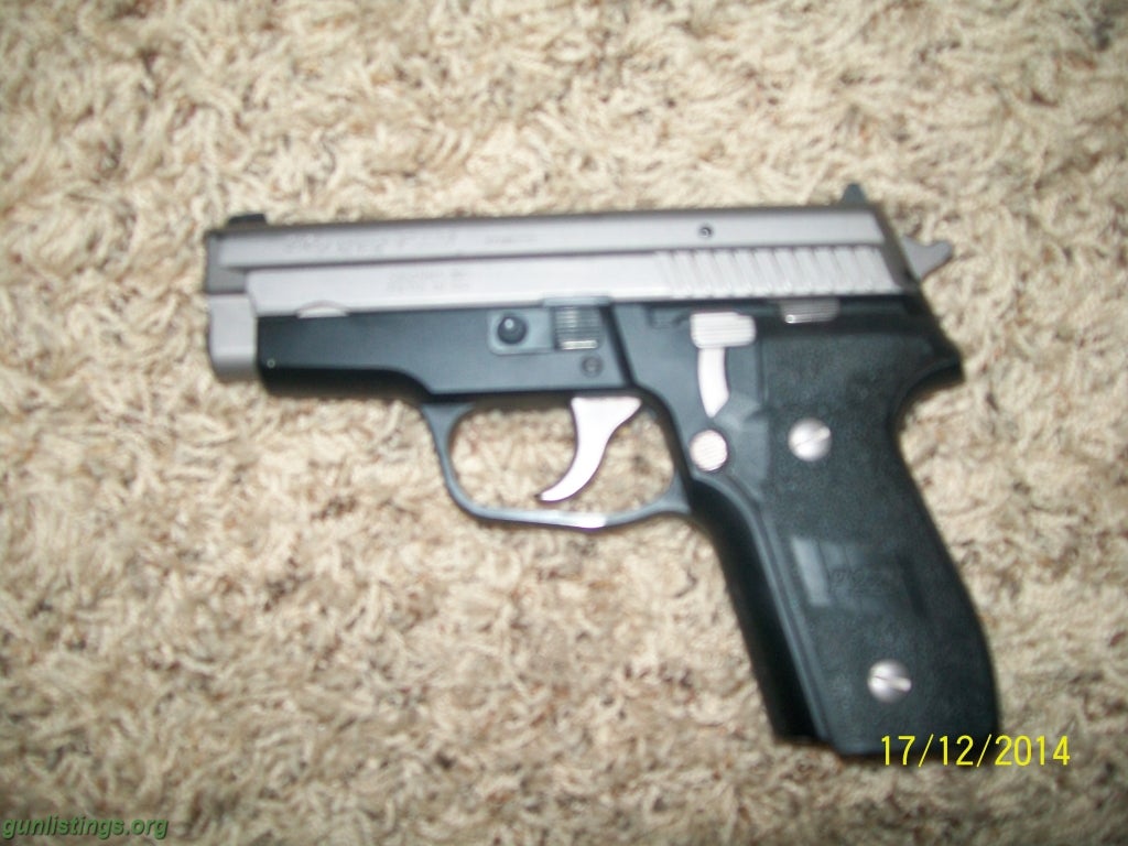 Pistols SIG P229 .40 W/GUIDE ROD LASER