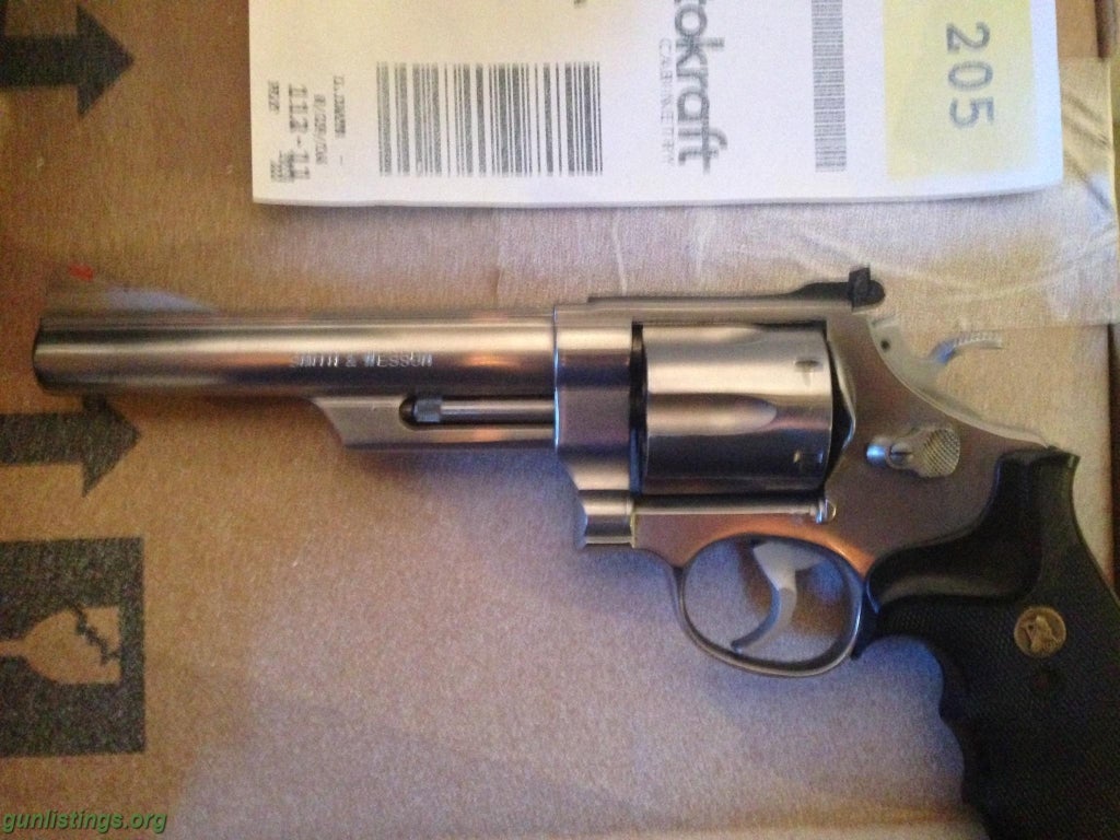 Pistols Smith & Wesson 629