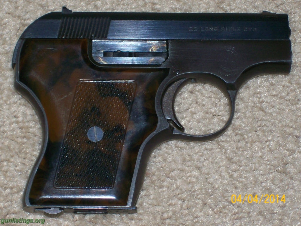 Pistols Smith & Wesson Model 61-2