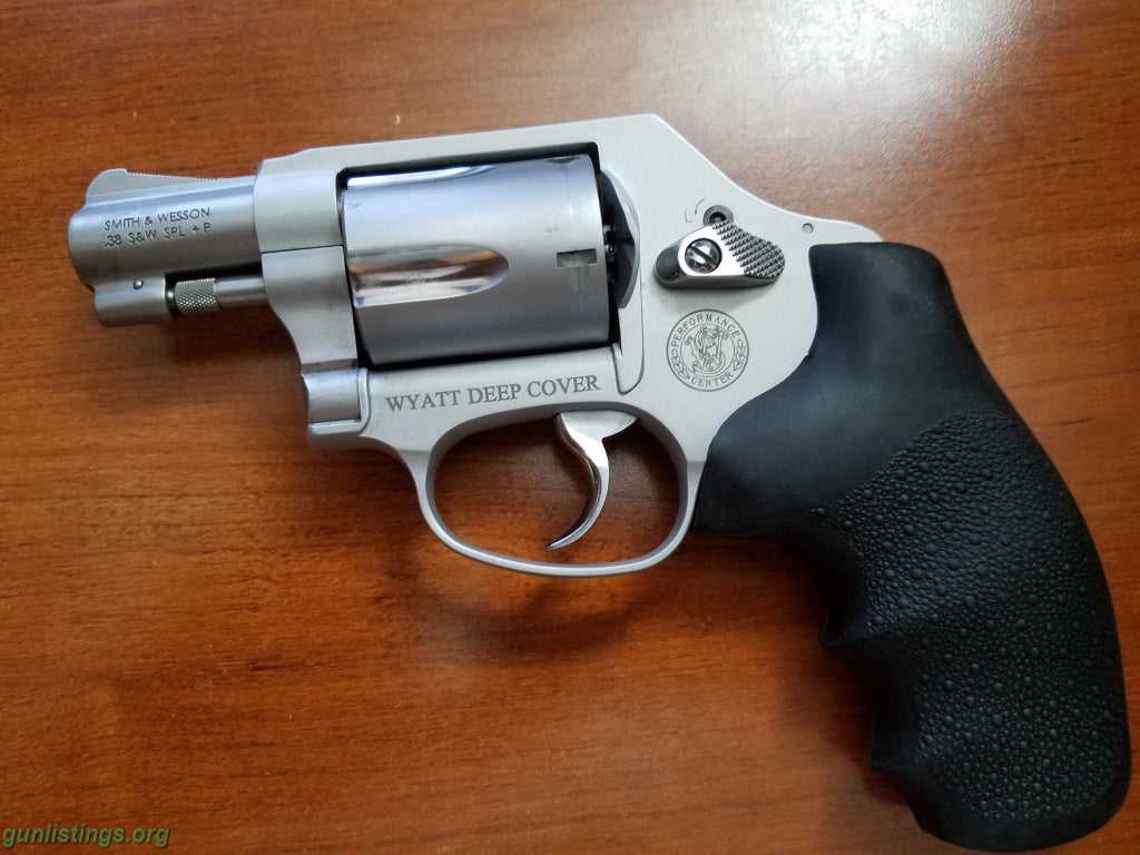Pistols Smith And Wesson Wyatt Deep Cover Revolver