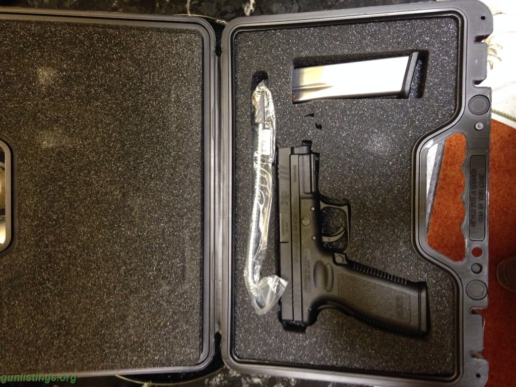Pistols Springfield XD .45
