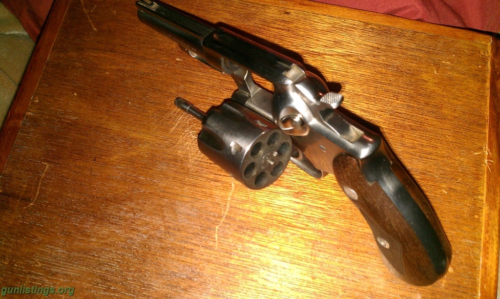 Pistols Strum, Ruger 38 Special
