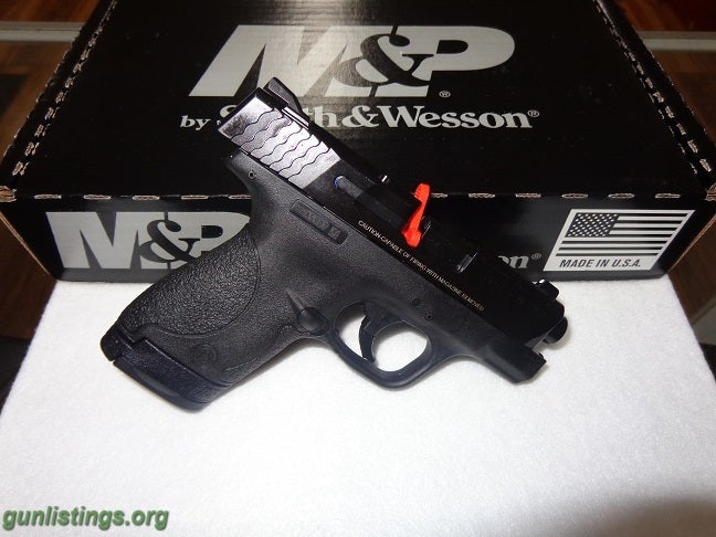 Pistols S&W M&P40 Shield 40s&w New
