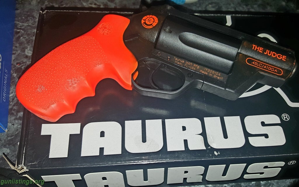 Pistols Taurus Judge