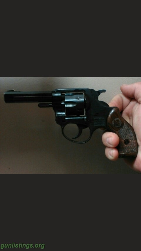 Pistols WTT Ruger Sr22 & Rg 22lr Fot A Taurus Judge