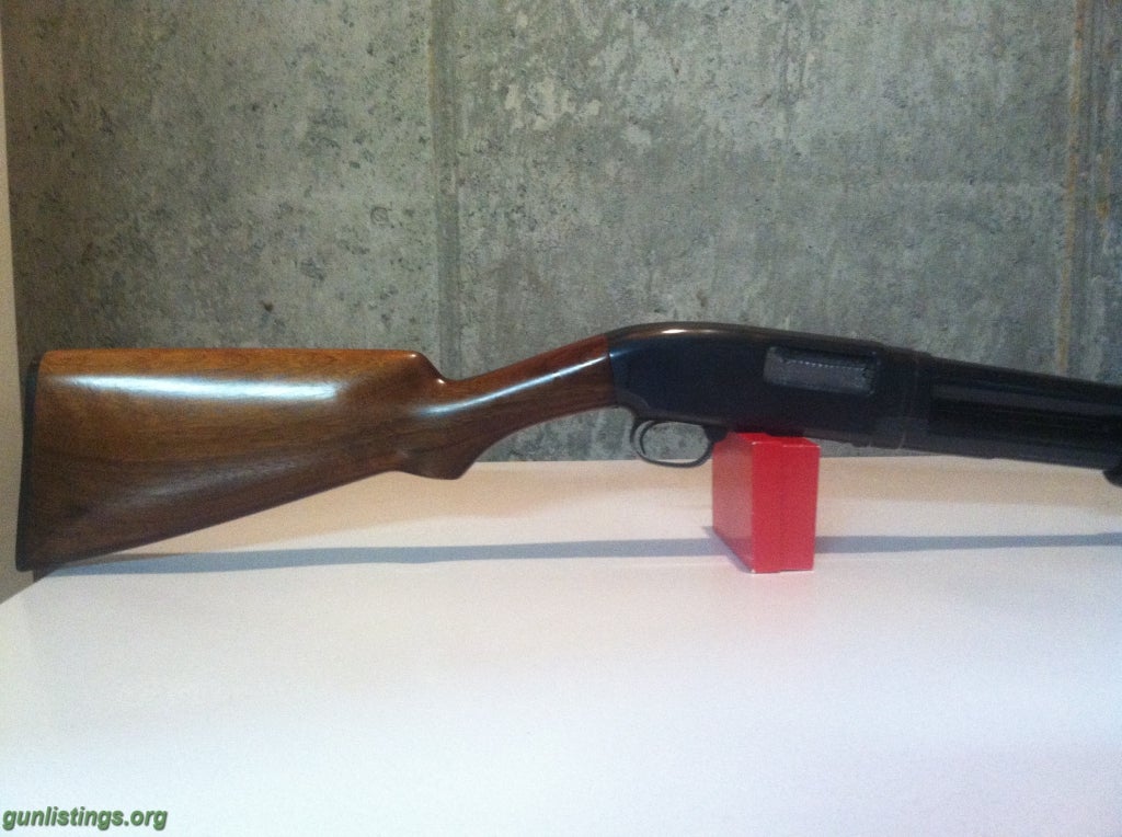 Shotguns Winchester Model 12, 16 Ga.