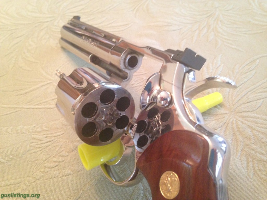 Pistols 1981 Colt Python 6