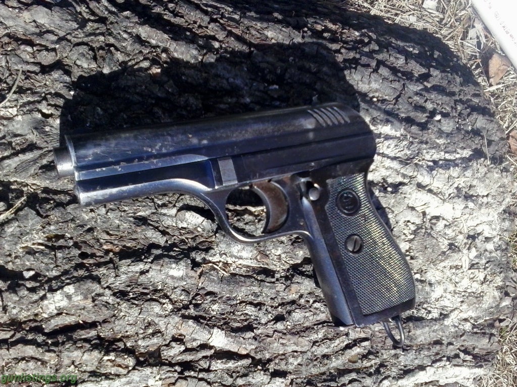 Pistols CZ-24