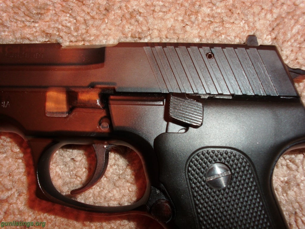 Pistols CZ-999:  9mm, New In Box