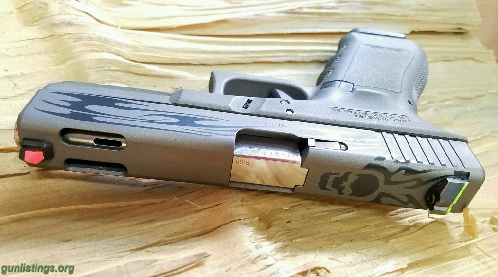 Pistols Glock 17C Tungsten Custom 2 Barrels