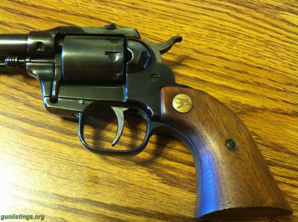 Pistols High Standard Double Nine .22 Revolver