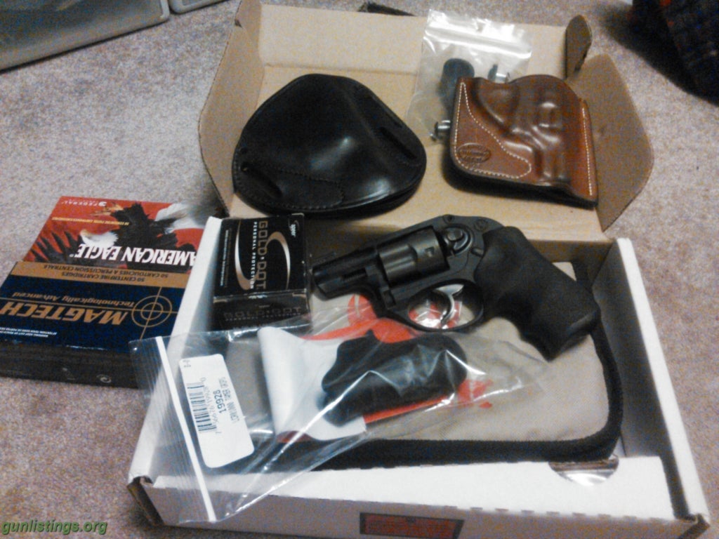 Pistols Ruger LCR .38+p With Extras