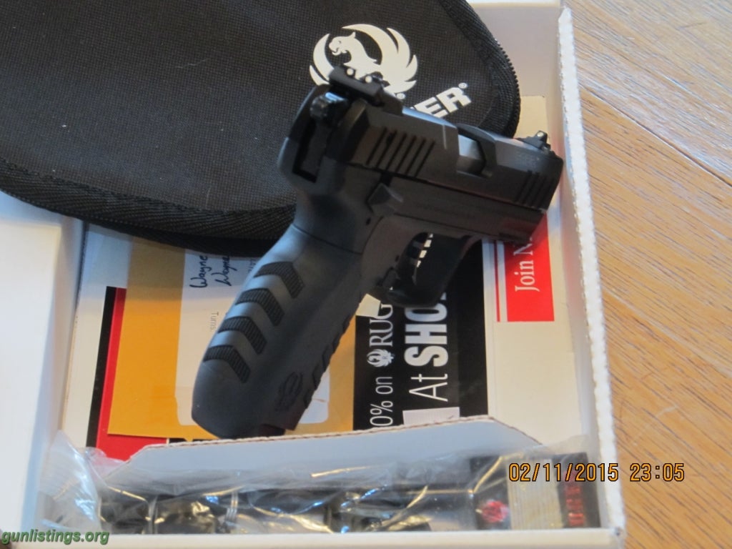 Pistols RUGER SR22  (NEW)