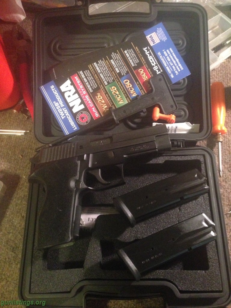 Pistols Sig P227 LE Edition