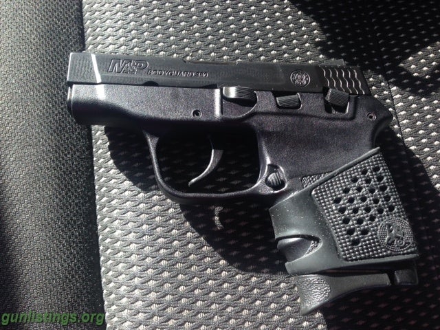 Pistols Smith And Wesson Bodyguard 380