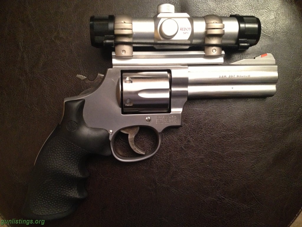 Pistols Smith And Wesson 357 Magnum 696-6
