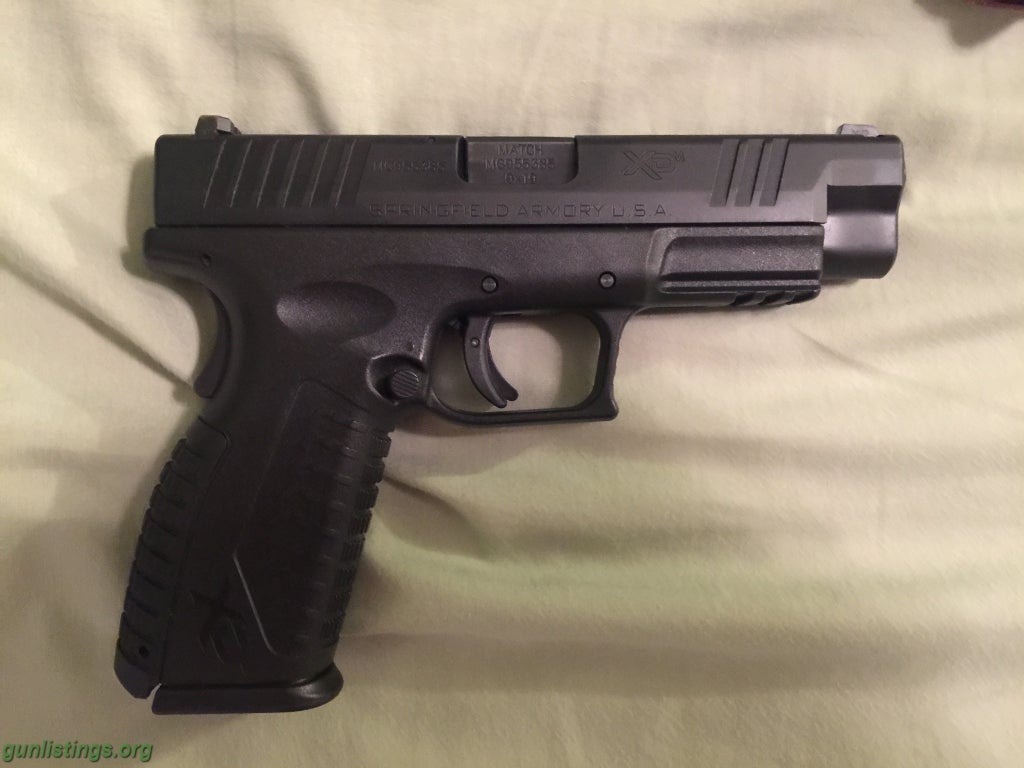 Pistols Springfield Xdm 9mm 4.5'' W/night Sights
