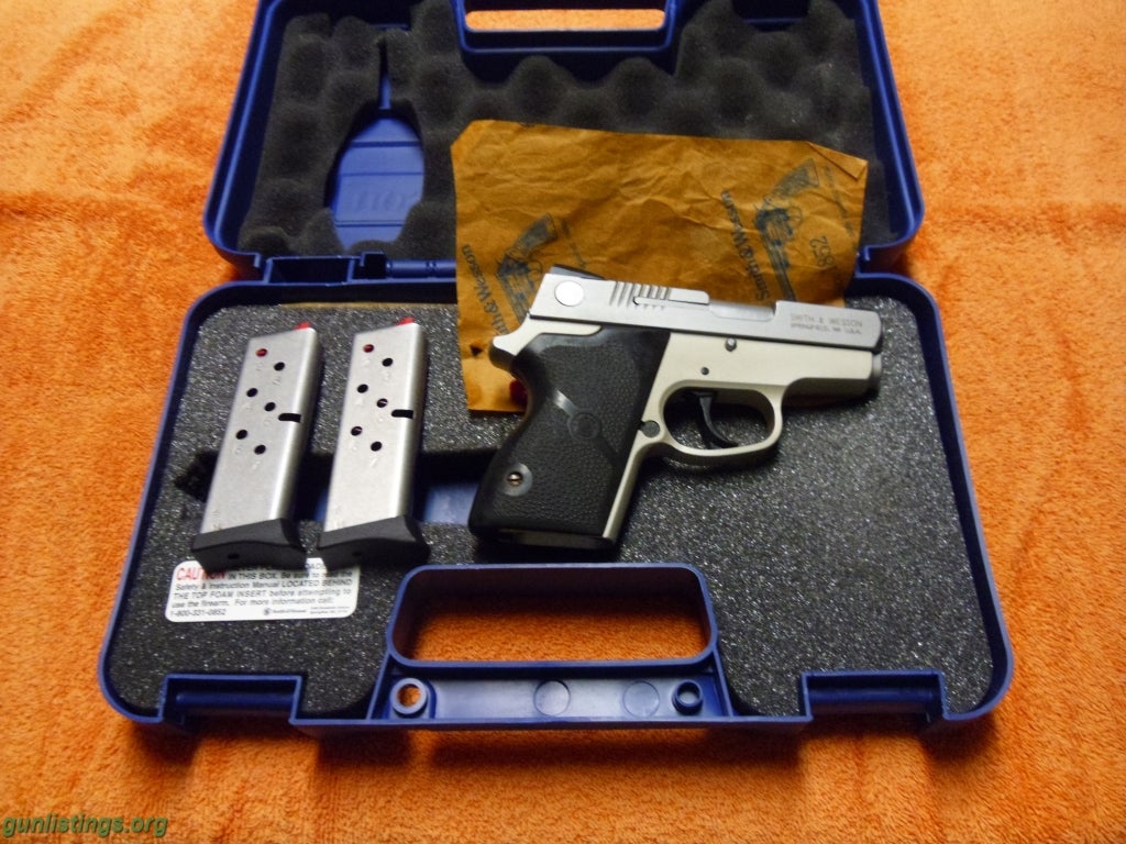 Pistols S&w Chiefs Special 9mm (CS9)