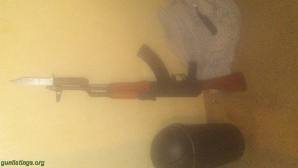 Rifles Ak 47 Cugir Romania Wasr10 Century Imported. Like New!