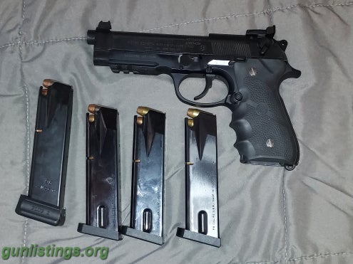 Pistols Beretta 96A1 4 Mags And Upgrades