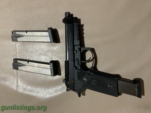 Pistols Beretta M9A3