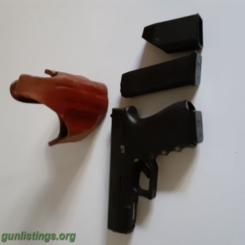 Pistols Glock 32