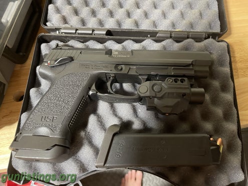 Pistols H&K USP Expert 9mm With Jet Funnel Kit