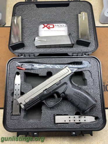 Pistols Lowered Price! XD40 Mod.2 4â€ SS