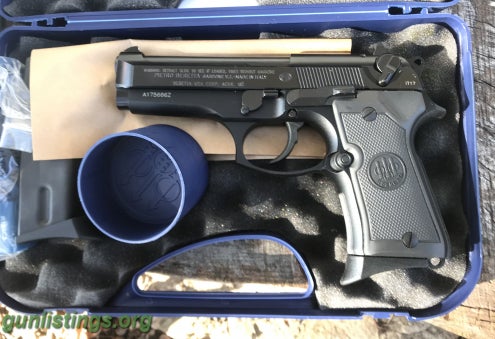 Pistols NIB Beretta 92FS Compact 9mm