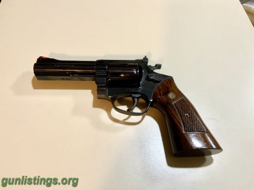 Pistols Rossi 357 Magnum Revolver