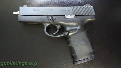 Pistols Smith & Wesson SW9C 9mm