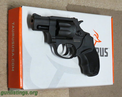Pistols Taurus 942M .22 Magnum Revolver
