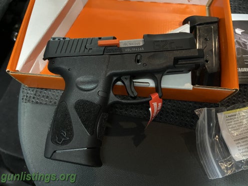 Pistols Taurus G2C 9mm