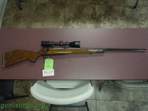 Rifles Weatherby Model Mark V With Weatherbuy Supreme 3-9X44 S
