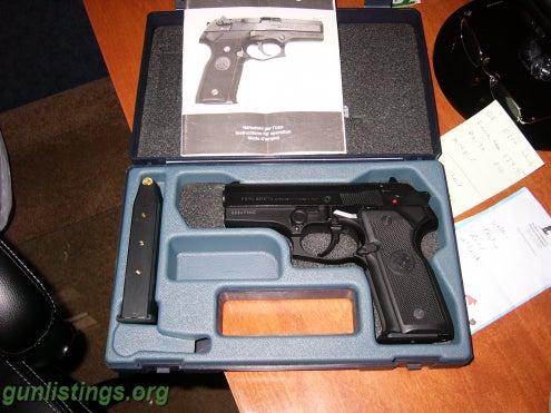 Pistols Beretta Cougar 8000 9mm