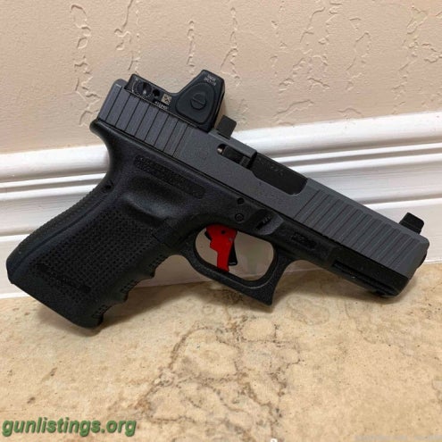 Pistols Custom Glock 19 Gen 4 W/ Trijicon RMR Red Dot, Apex Tri