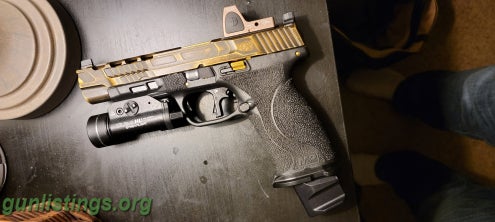 Pistols Custom M&P 40