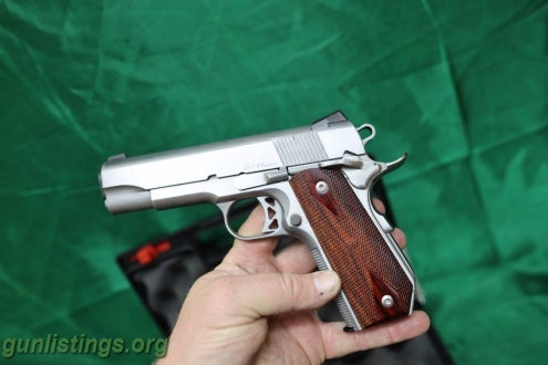 Pistols Dan Wesson Classic Bobtail 1911